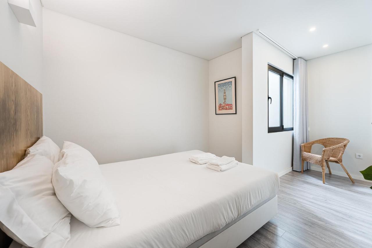 General Torres Apartments ヴィラ・ノヴァ・デ・ガイア エクステリア 写真